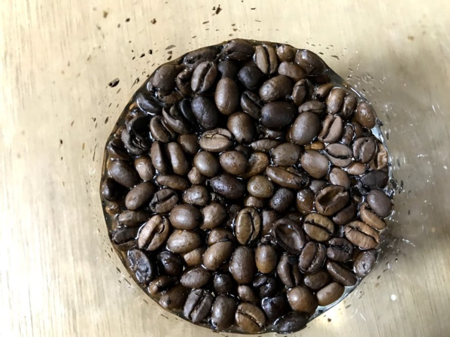 コーヒー豆と焼酎でできる コーヒー焼酎 に注目 自宅で簡単に楽しめる みしま村焼酎プロジェクト 公式